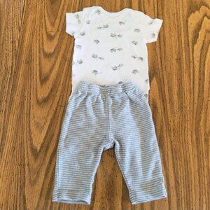 Moon & Back White Onesie Elephants and Circo Gray & White Striped Pants 3-6M